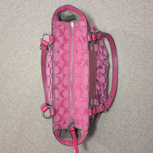 Vintage Coach Pink Canvas And Patent Leather Purse - Picture 3 of 12